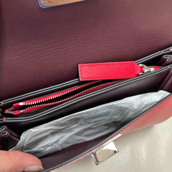 New Valentino LOVE V Ring Lipstick Red Leather Shoulder Bag Sold Out - Picture 9 of 13